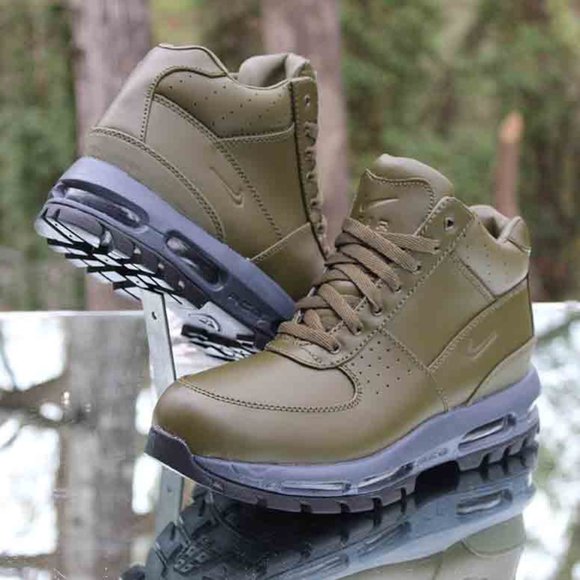 Nike Air Max Goadome Size 6Y Olive Green Canvas - Picture 2 of 15